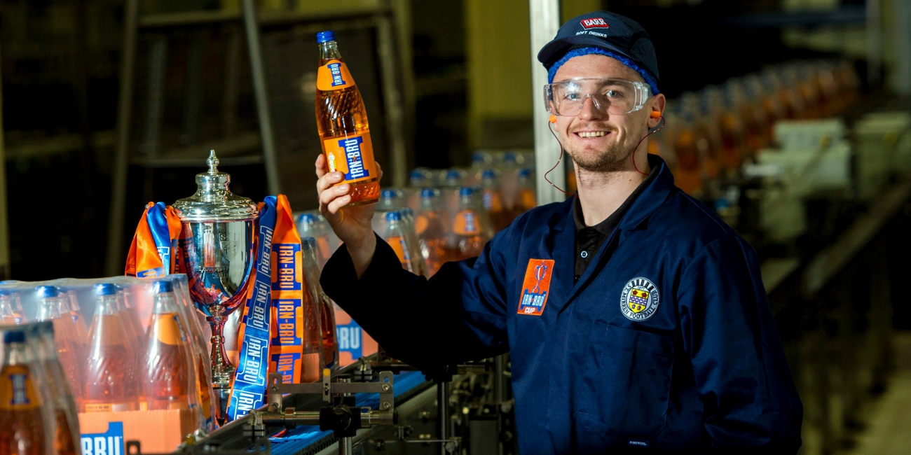 IRN-BRU CUP HEROES SWAP TRAINING FOR THE THEATRE OF GINGER DREAMS