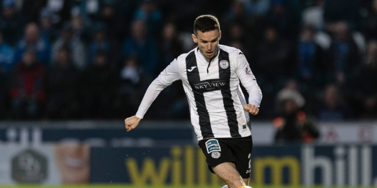 Paul McGinn leaves Saints to join Hibernian