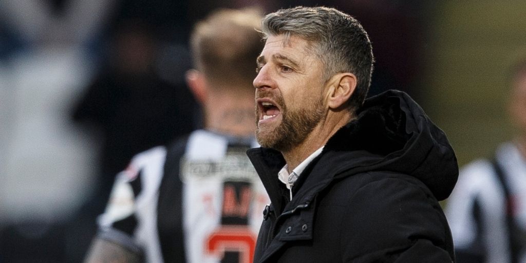 Stephen Robinson urges players not to be downbeat after loss