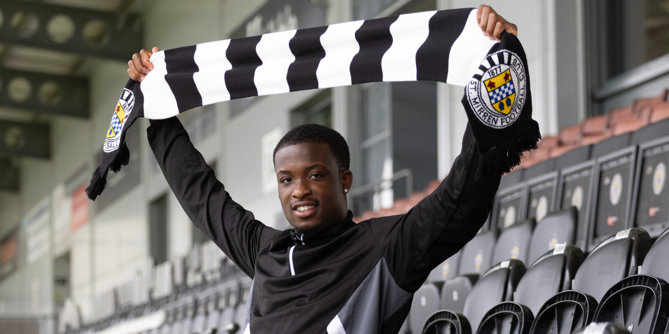Roland Idowu joins on loan from Shrewsbury Town