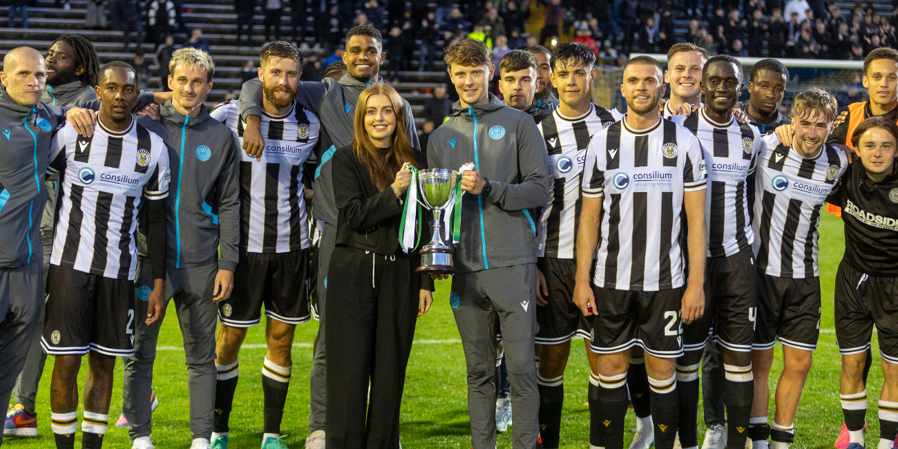 St Mirren presented with the 2024 Communities Cup