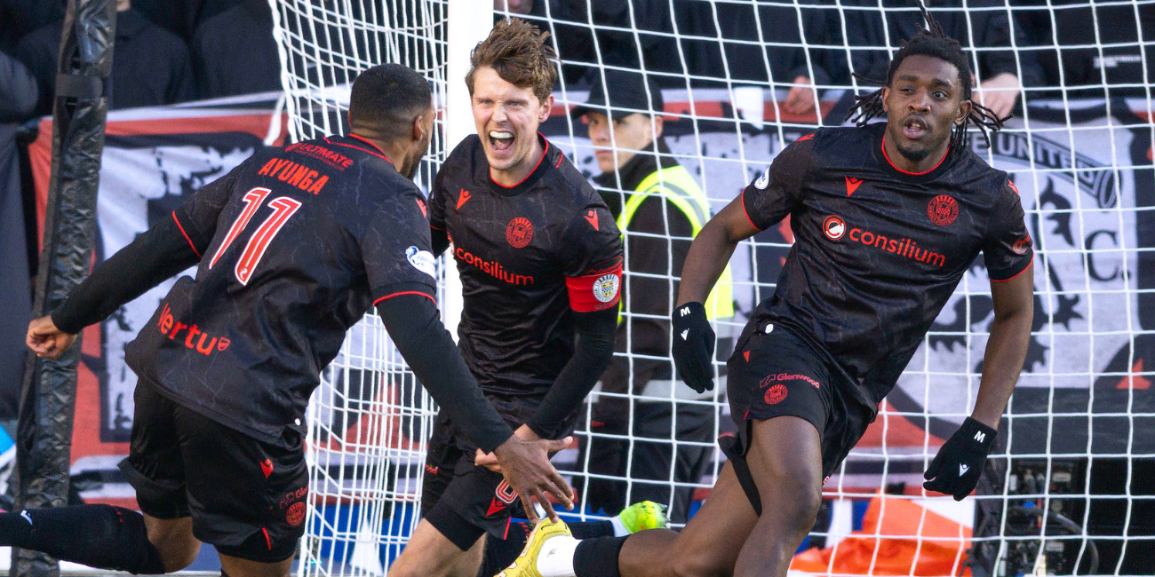Dan Nlundulu celebrates first goal for Saints