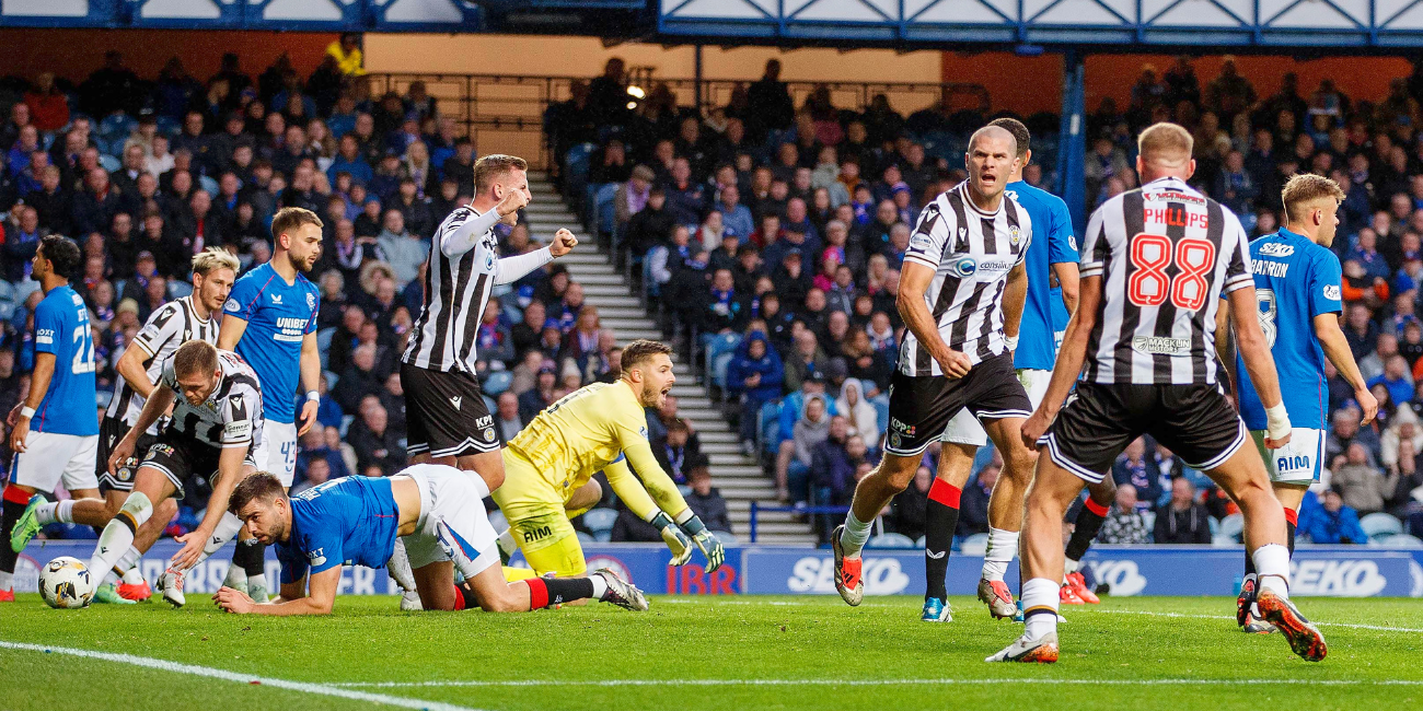 Alex Gogic celebrates his goal against Rangers