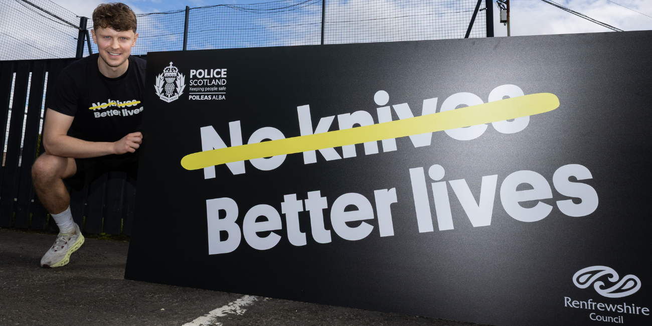 Mark O'Hara promotes No Knives, Better Lives