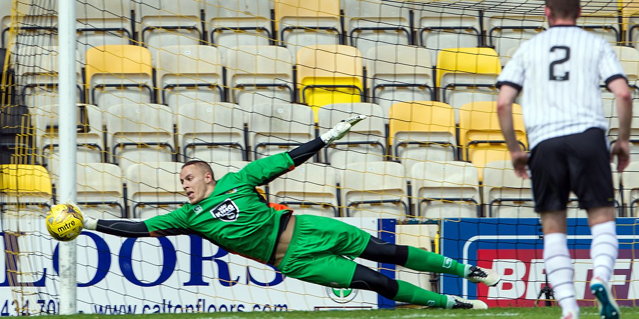 St Mirren Starting XI: Scott Gallacher starts