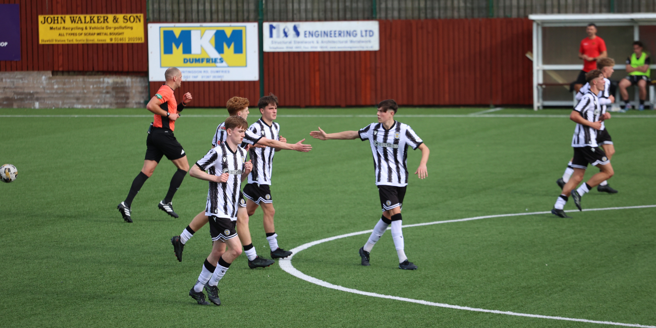 Struan Thompson scores for St Mirren B